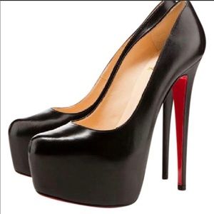 Christian Louboutin Black Daffodile / Platforms